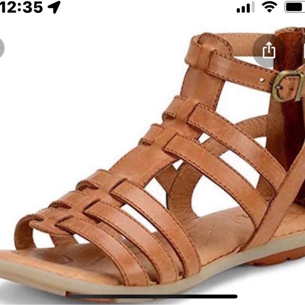Born Women size 11 sandals